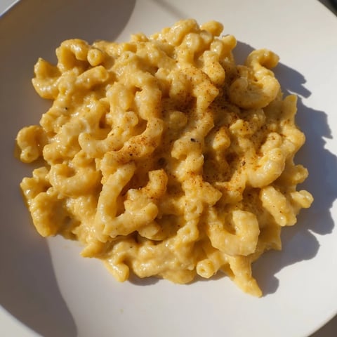 One-Pot Butternut Squash Mac & Cheese, a cheesy, creamy bowl with visible tender squash and pasta.